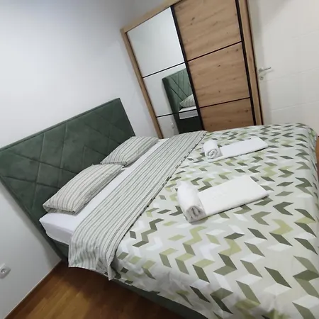 Apartament Gina-centar