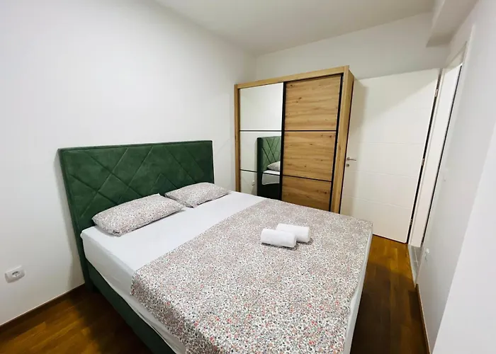 Apartament Gina-centar *